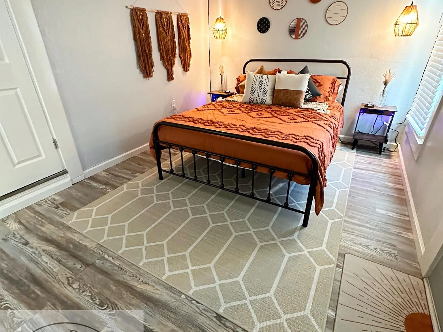 146 Edwards St — Photo 4
