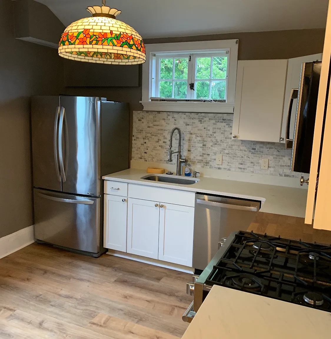 2 bed, 1100 sqft, $2,200 — Photo 1
