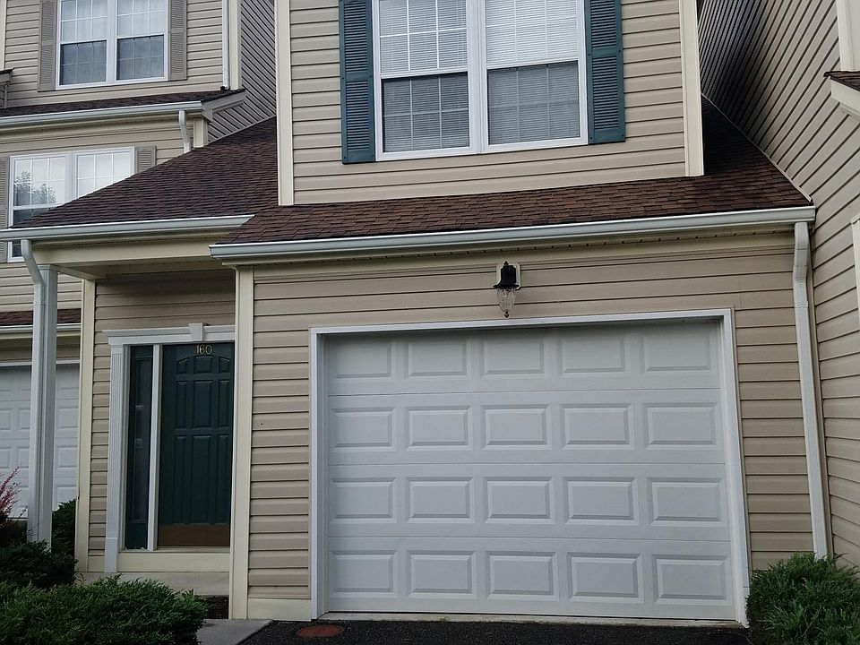 1st image of 195 Huff Heritage Ln