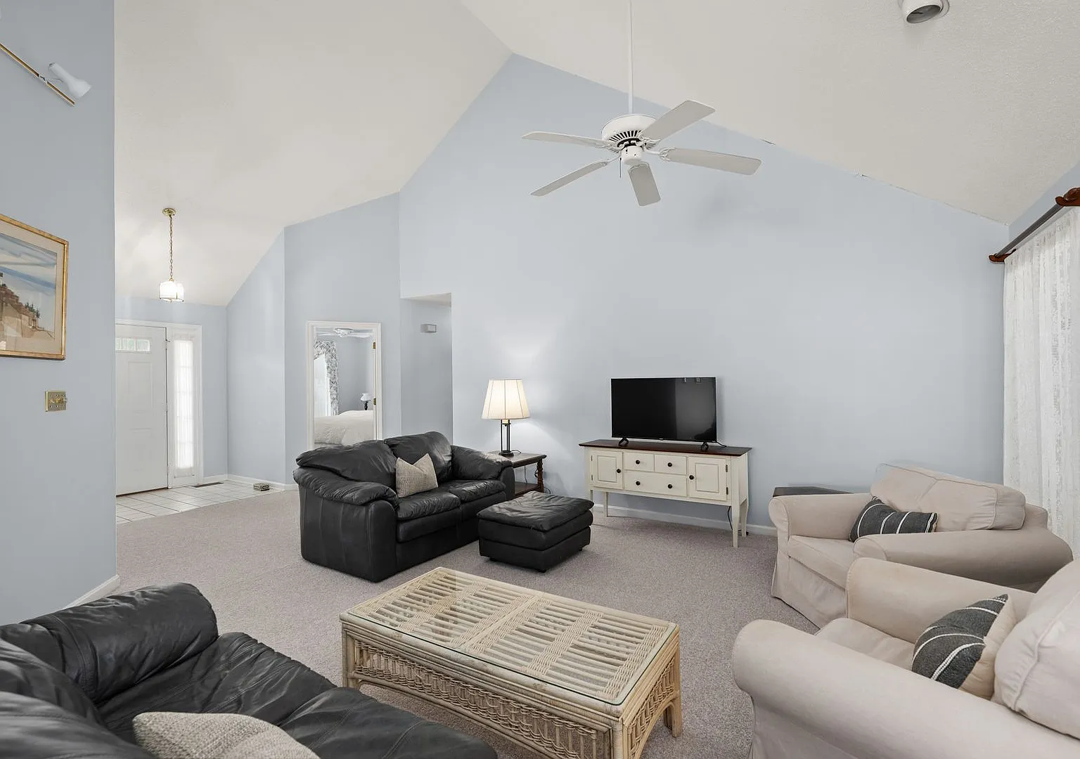 225 Ocean Blvd | $2,795/month | Fully Furnished Home in Pilottown Village. Avail. October 1. — Photo 3