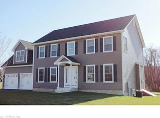 9 Hayfield Ln, Broad Brook, CT 06016