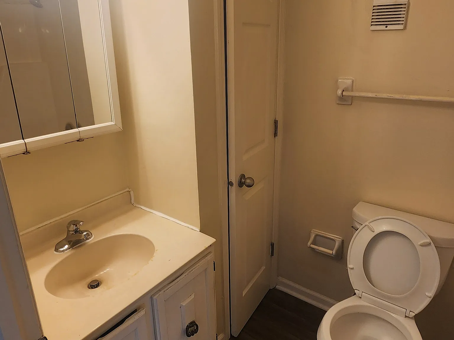 1 bed, 475 sqft, $950 — Photo 2
