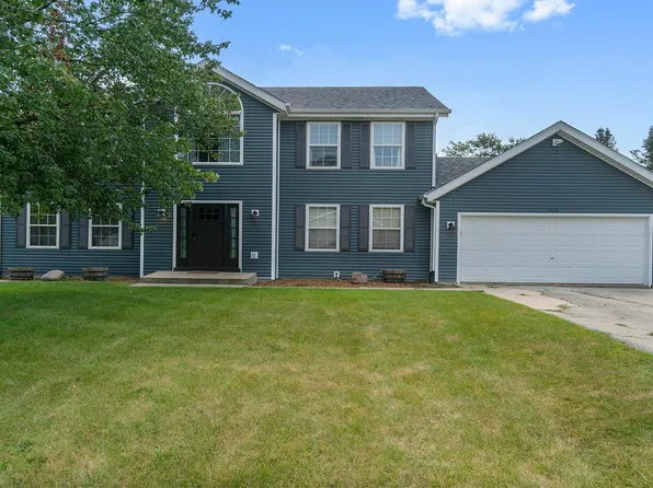 916 Brandy Bend Rd, Roscoe, IL 61073