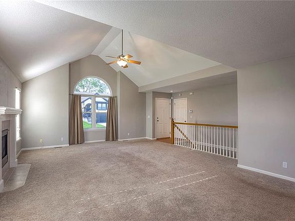 3rd image of 6120 NE 118th St