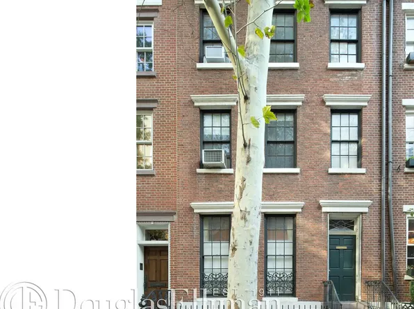 31 Charlton Street image 1 of 7