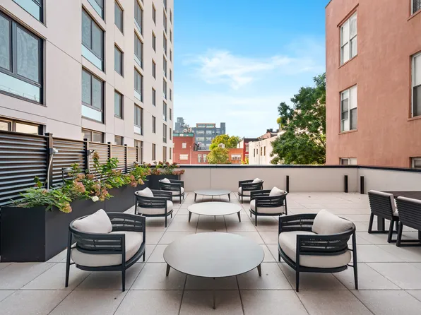 126 Sandford Street image 21 of 27