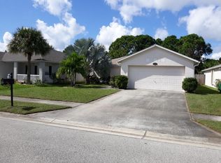 520 Benton Dr, Melbourne, FL 32901