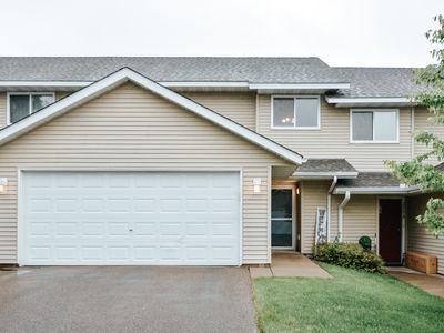 2778 Ridgeview Ln, Red Wing, MN, 55066