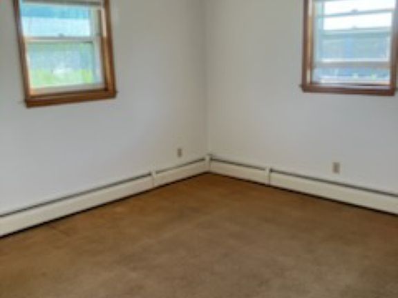 4th image of 227 Saint Albans Rd #2