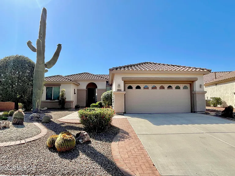 9524 N Twinkling Shadows Way — Photo 38