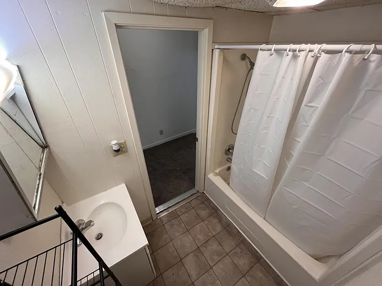620 W Cottonwood St #620 — Photo 4
