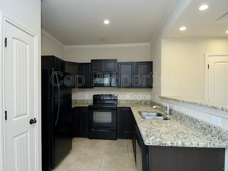 6610 Arancione Ave #105 — Photo 6