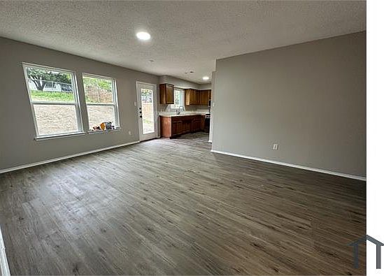 1st image of 7102 Townsborough Dr