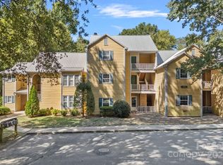 3302 Selwyn Farms Ln APT 9, Charlotte, NC 28209