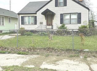 1221 E Chestnut St, Kankakee, IL 60901