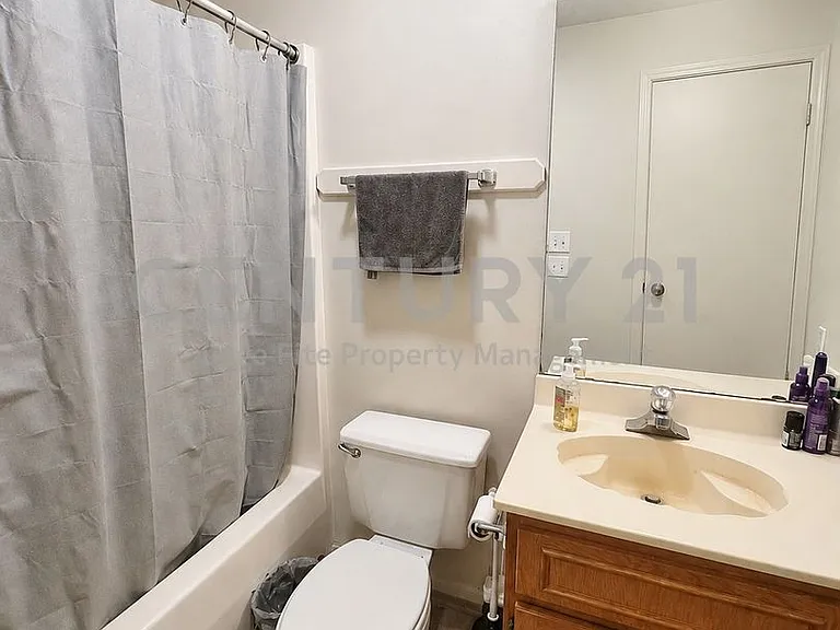 1110 S Rusk St #A — Photo 6
