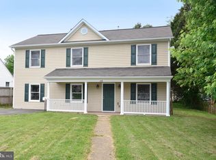 118 Polk Dr, Manassas Park, VA 20111