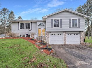 12321 Perry Rd, Battle Creek, MI 49015