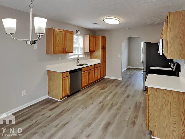 4518 Ashlyn Rebecca Dr SW — Photo 9