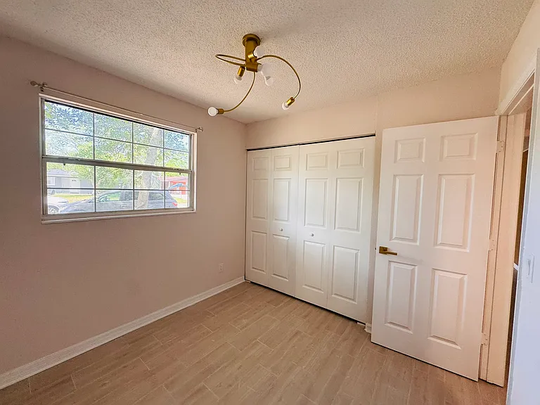 6650 Pinnochio Dr — Photo 17