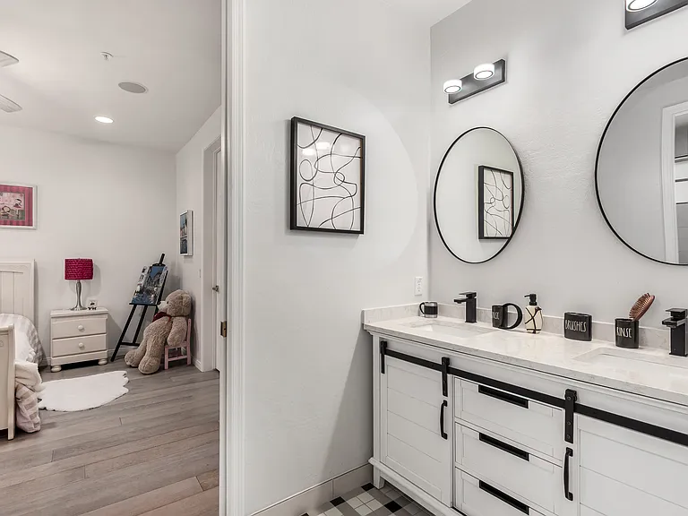 13394 E Del Timbre Dr — Photo 31