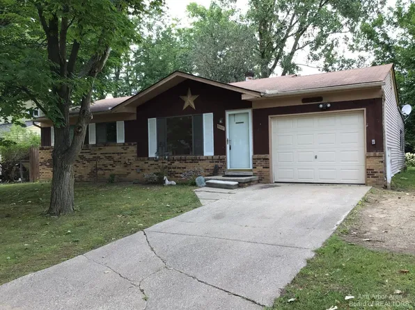9117 Panama Ave, Ypsilanti, MI 48198