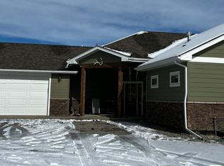 66 Upper Flat Rd, Columbus, MT 59019