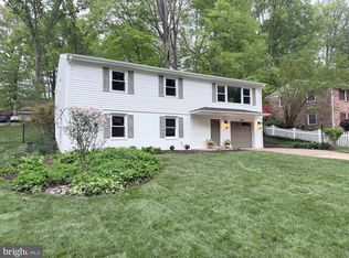 8615 Kerry Ln, Springfield, VA 22152