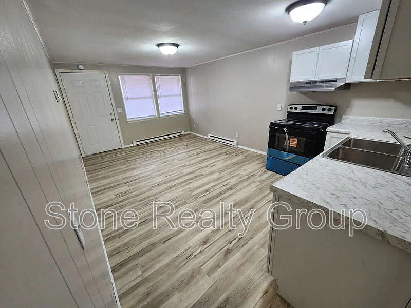 1 bed, 1.0 bath, $705 — Photo 3
