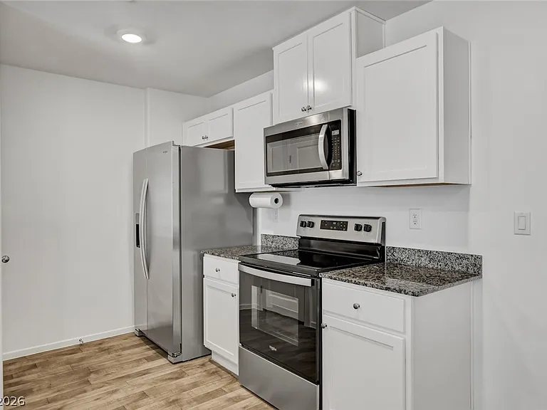 1137 Meadow Sparrow Pl — Photo 21