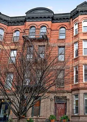 Rented by Space Marketing Shop | media 12