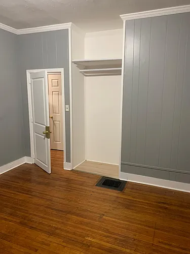 1219 Capital Ave #1 Photo 1