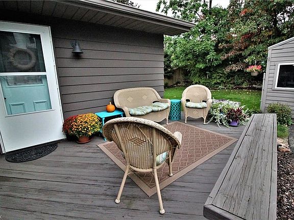 5th image of 2253 Hoch Dr