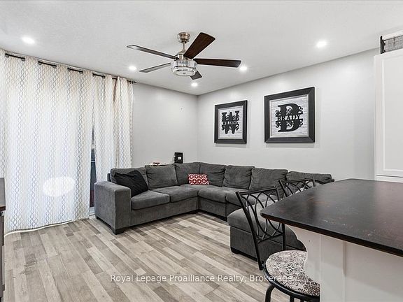 4th image of 194 Haig Rd #4