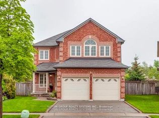 6807 Gracefield Dr W, Mississauga, ON L5N6T6