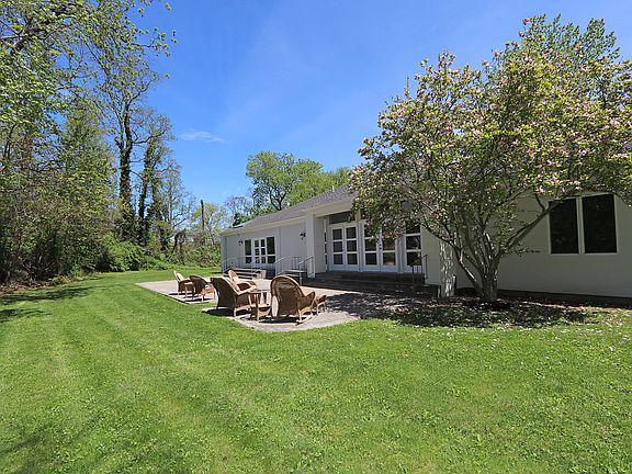 4th image of 14 Split Rock Dr