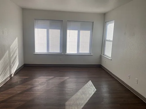 Floor plan 2 bedroom - 60 percent