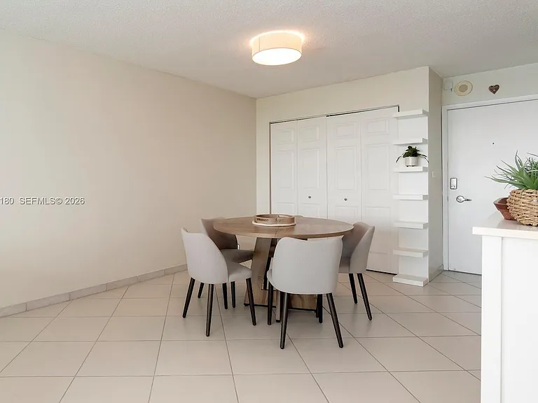6770 Indian Creek Dr #8L — Photo 10