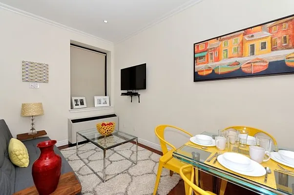 Rented by Eisenberg Exclusives | media 17