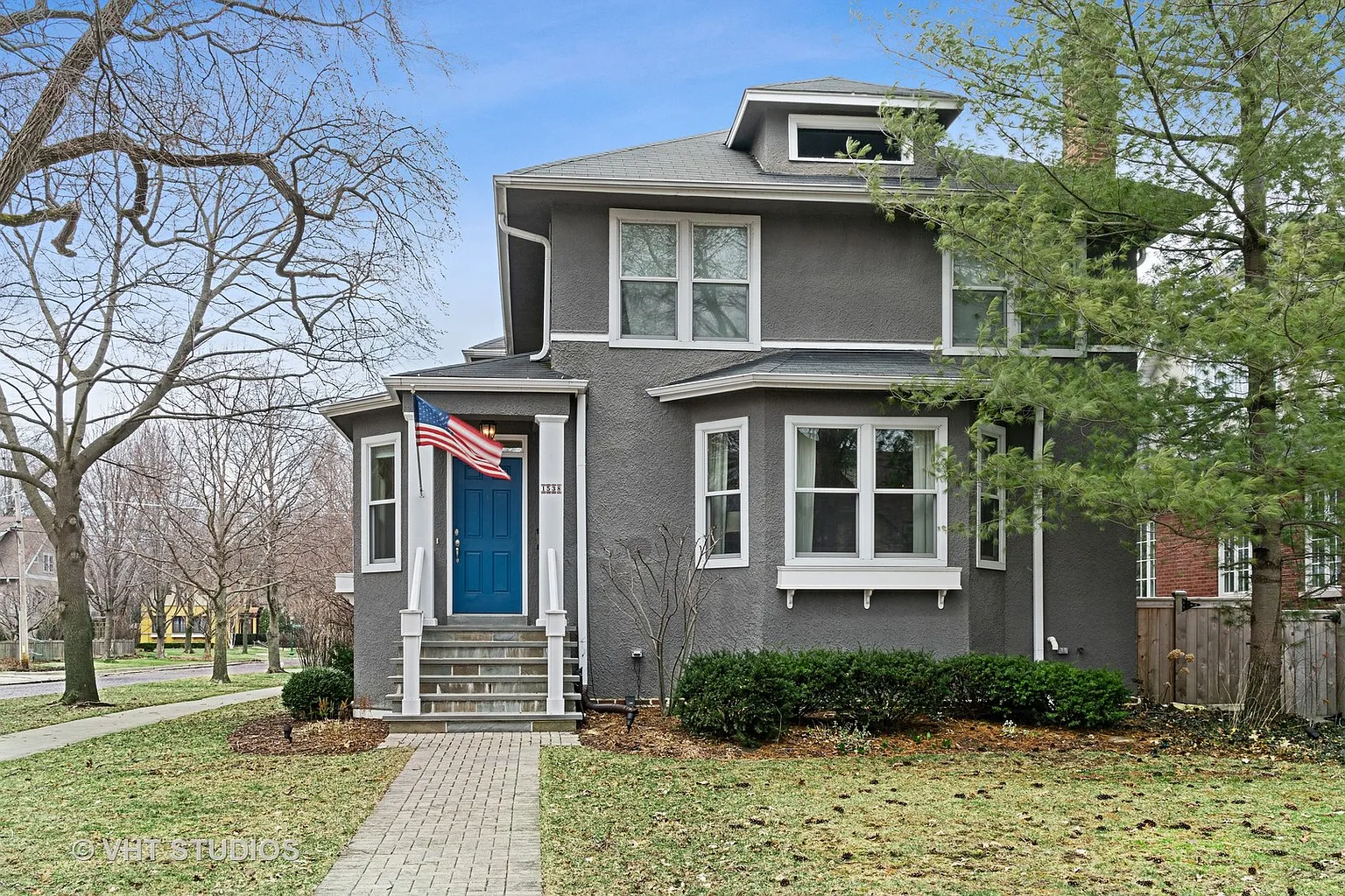 1538 Central Ave photo 1