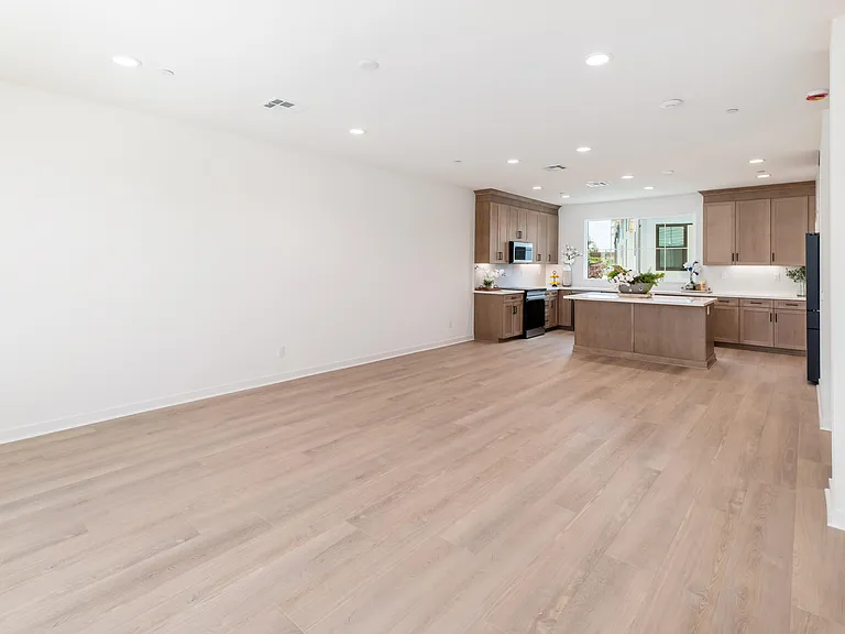 4618 Catmint Ln — Photo 6