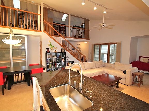 Open Concept Living! 