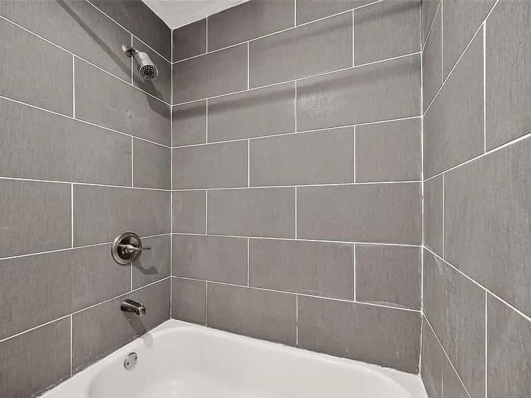 10031 Prospect Hill Dr — Photo 28
