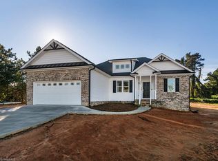 8097 Branch View Ct, Browns Summit, NC 27214
