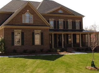 10000 Hiddenvale St, Raleigh, NC 27614