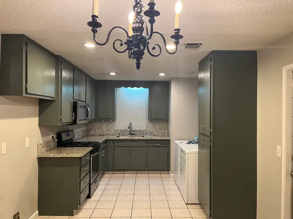 6871 Beth Cir, Winton, CA 95388