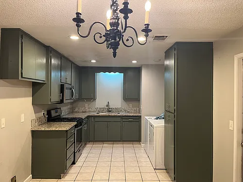 6871 Beth Cir Photo 1