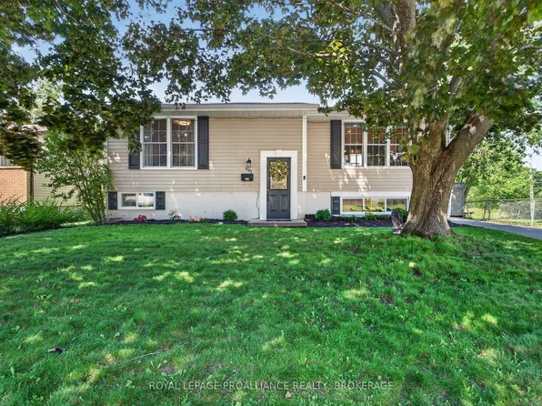 691 Aylmer Cres, Kingston, ON K7M 6L7