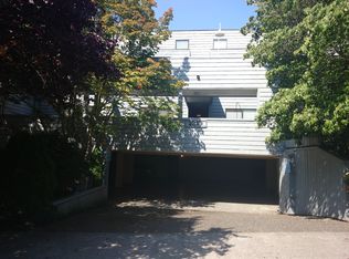 2219 14th Ave W APT 102, Seattle, WA 98119