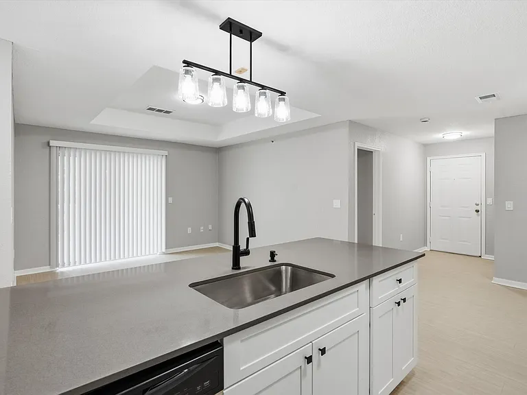 The Villas at North Oak — Photo 7